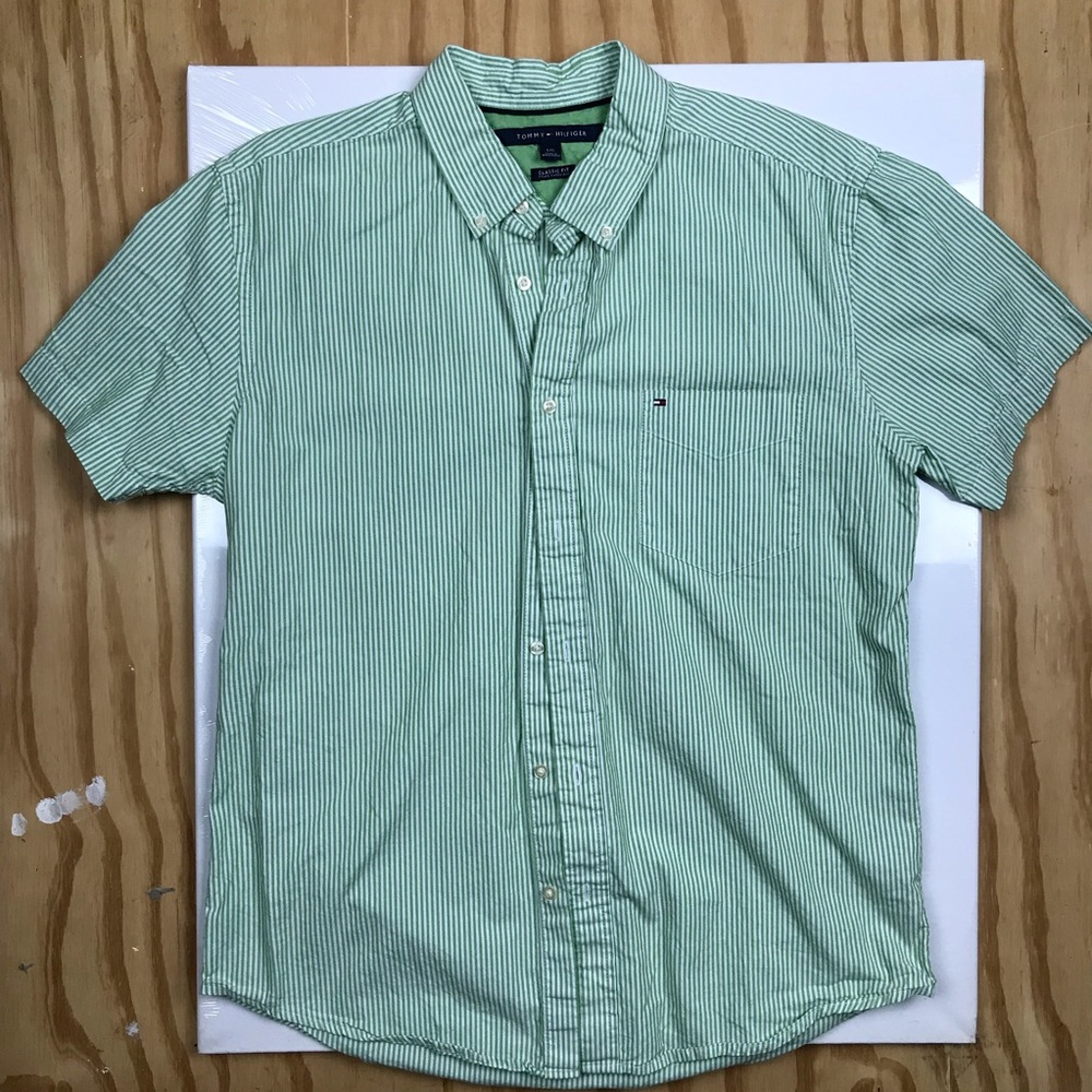 Vintage Tommy Hilfiger shirt